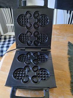 Mickey mouse waffle maker