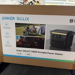 Anker Solix C1000X Powerstation with Solar Panel