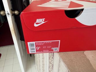 Nike Dunk Low Retro SE