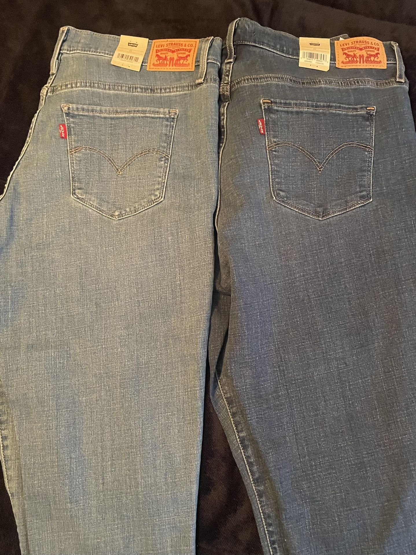 2 Pair Of Women’s Levi’s311 Skinny Shaping Capris (2 Pair)