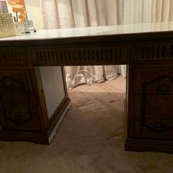 Oak Wood Desk Office Or Home, It’s Got White Contact Paper , Easy To Take Off. 