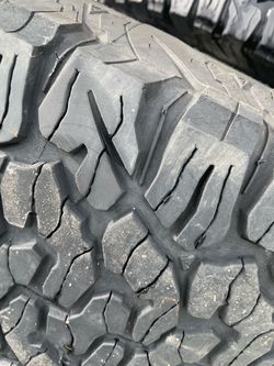 Raptor tires