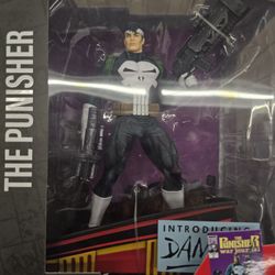 Mcfarlane Toys Punisher Statue