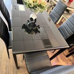 5pc Dining Room Table Set 