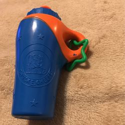 Blue And Orange Chuckle Cheese Water Bottle 