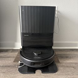 roborock Qrevo Series Robot Vacuum and Mop