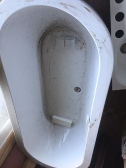Bath tubs