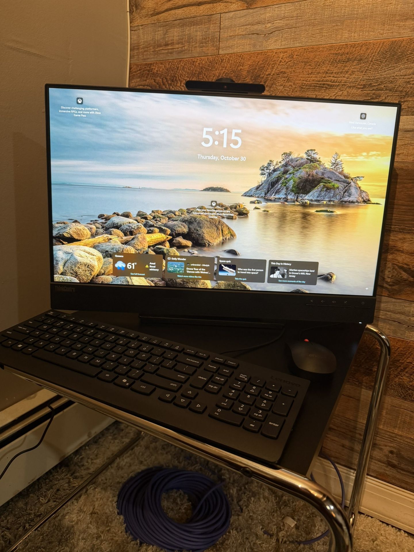 Lenovo ThinkCentre TIO24 Gen5 PC