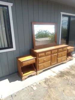Dresser mirror and nite stands