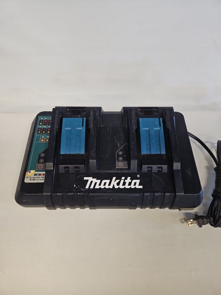 Makita DC18RD 2 Port Multi- Charger 14.4V-18V 812661-15