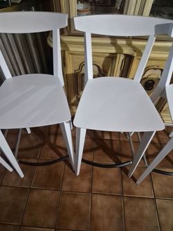 High chairs or bar stools