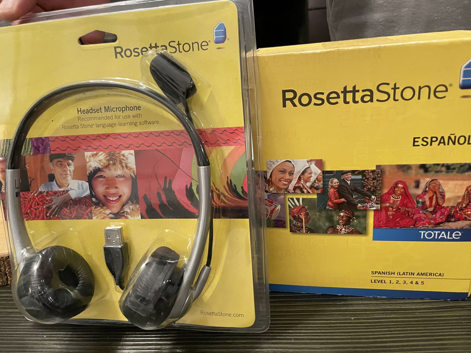 New Rosetta Stone Spanish Full Edition For Windows & Mac With Headphones