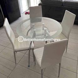 New 5pc Dining Set In Box 📦 In Box