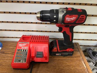 Milwaukee Drill Kit
