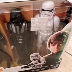 Star Wars Character Dolls 12 Inches  And R2D2 New 