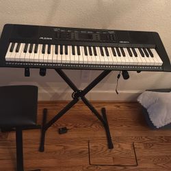 Alesis Keyboard 