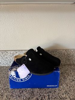 Black Birkenstocks