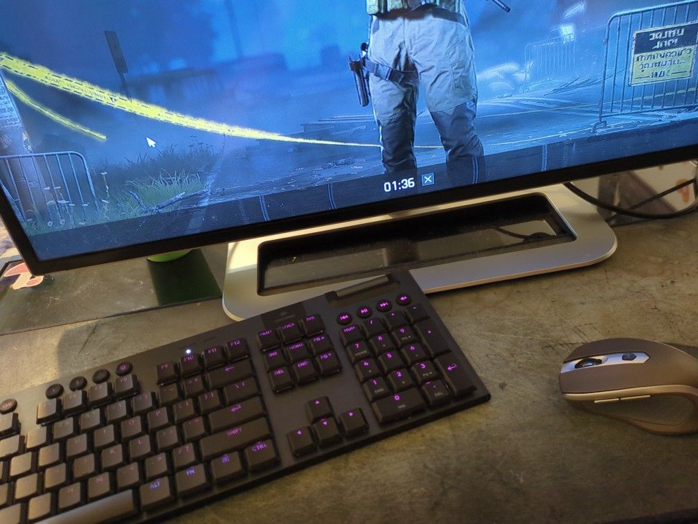 Logitech G915x Lightspeed Wireless Keyboard 