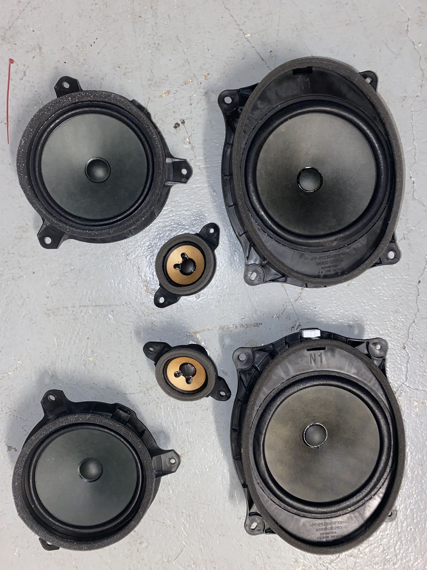 Toyota OEM Speakers - Highlander 2018