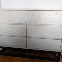 Bedroom Dresser Set