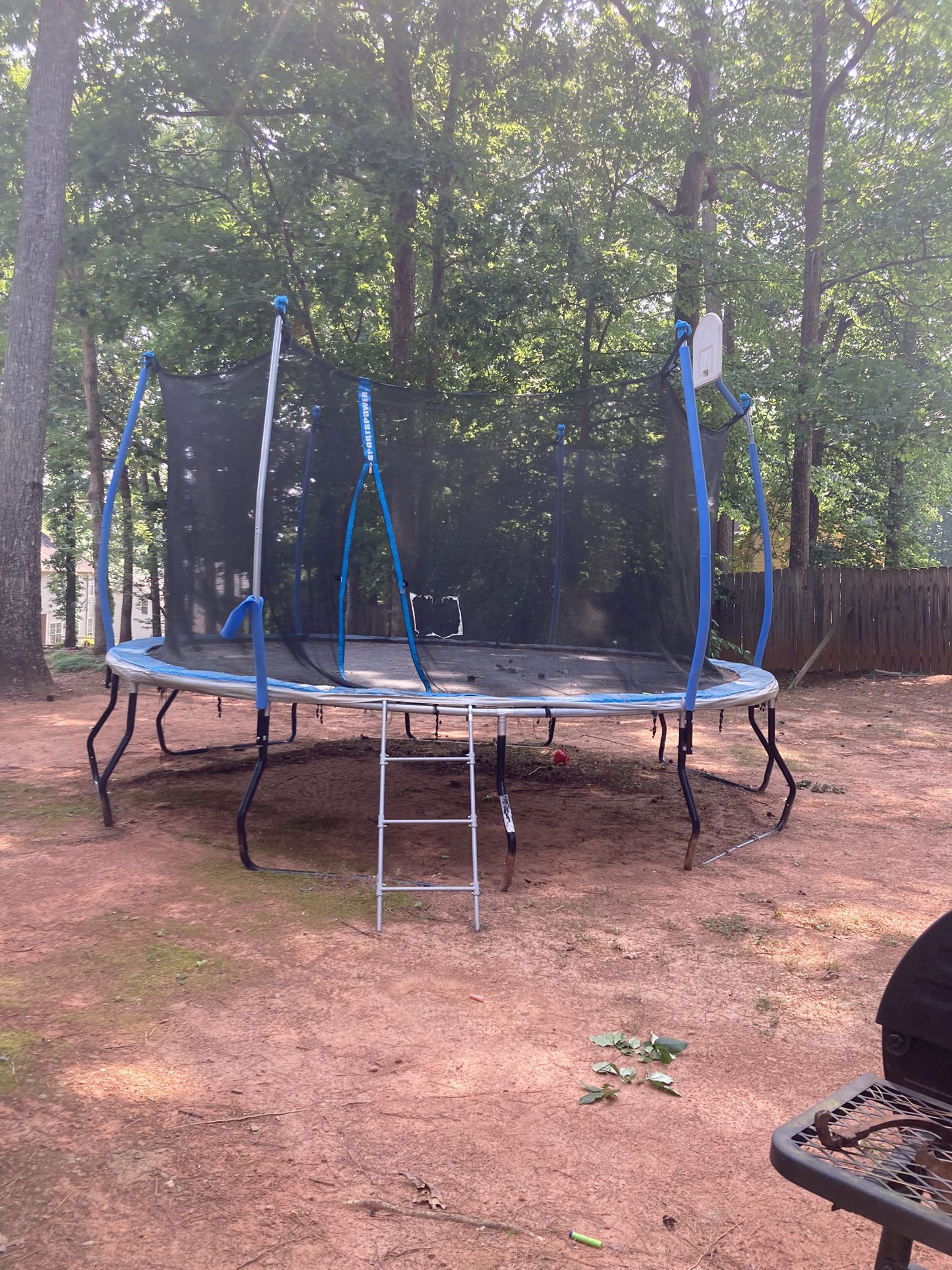 Trampoline 
