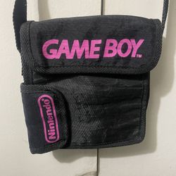Nintendo GameBoy carrying case