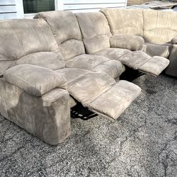 Beige Livingroom sectional