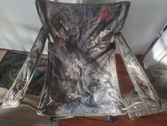 chair's camo mossy oak