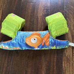 Stearns Kids Puddle Jumper Life Jacket