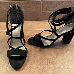Black Worthington Heels, Size 8.5