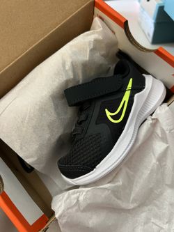 Nike Downshifter 11 