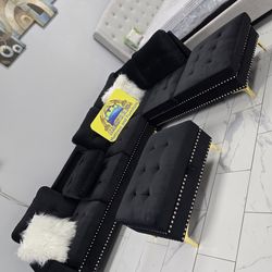 Sectional Black