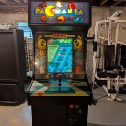 Pacmania Atari Arcade Machine 