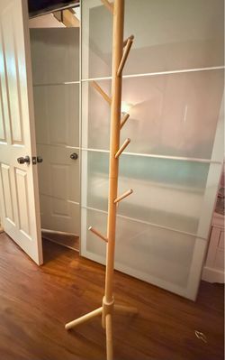 Wood jacket rack with 9 hooks