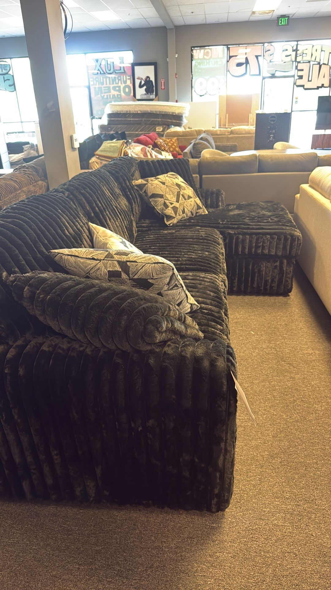 New 2 Piece Midnight Madness Sofa