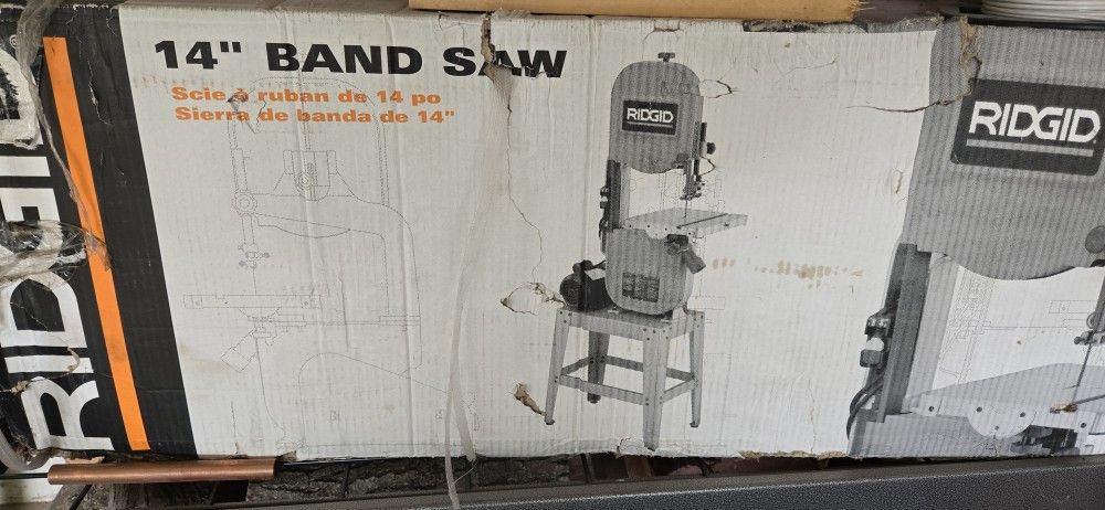 Ridgid Vertical Band Saw 14"- brand new