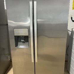 Refrigerator Whirlpool Side By Side