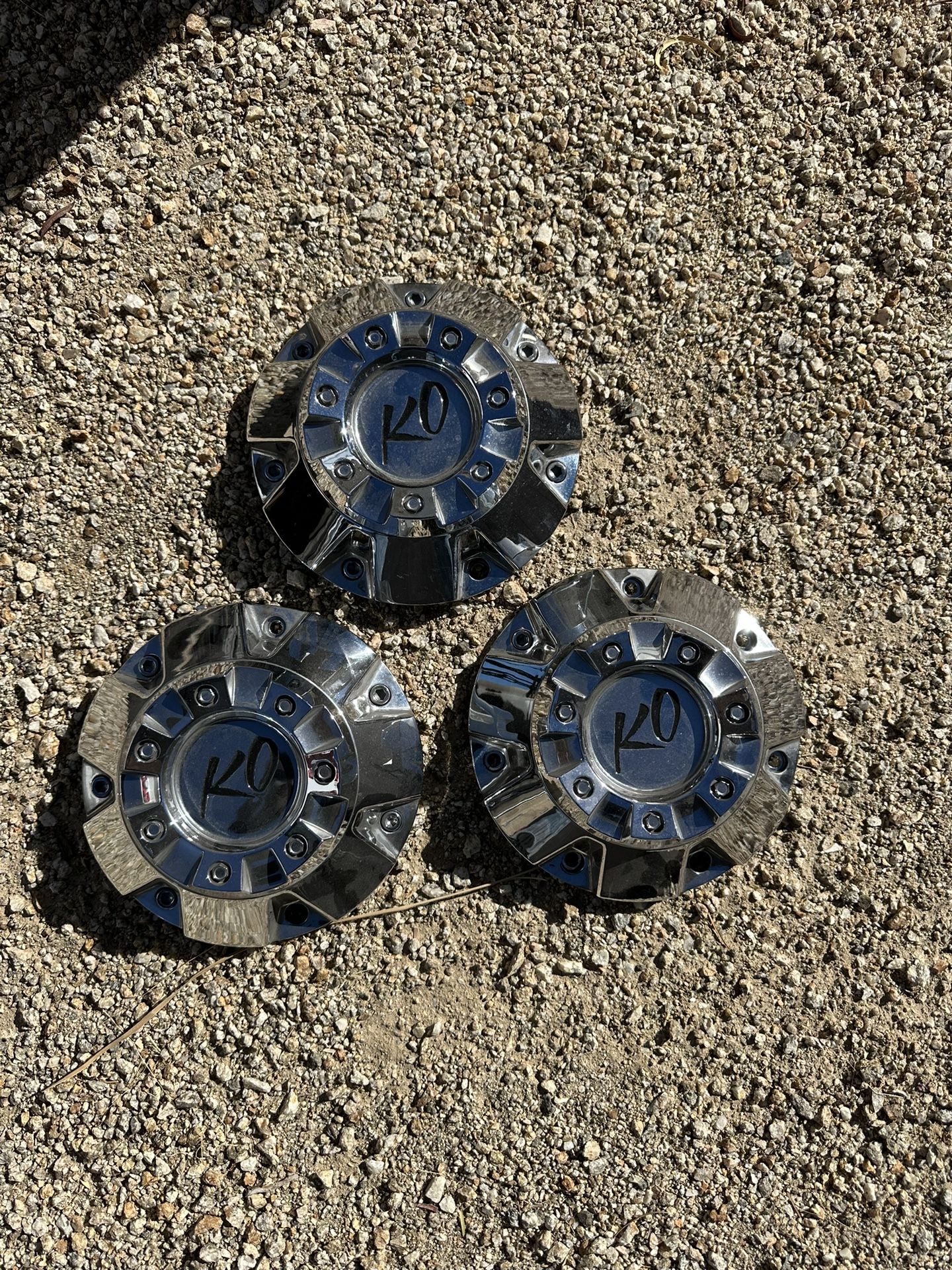 3 KO WHEELS ANACONDA 840 CHROME WHEEL RIM CENTER CAP 773 S1104-06 773 S1104-04