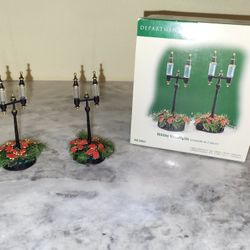 Dept 56 - Holiday Street Lights