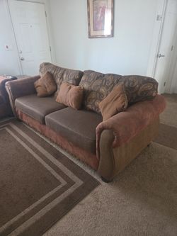Set of sofa and love sofa