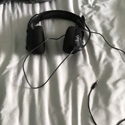 Gameing Headphones For PlayStation Or Any  Xbox