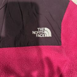 North Place women’s Sweater 