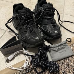 Balenciaga Track 36 Runner Black Sneakers