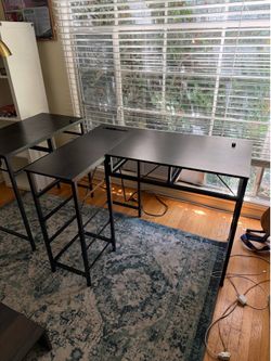 Desk set