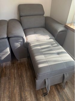 Beautiful brand new couch