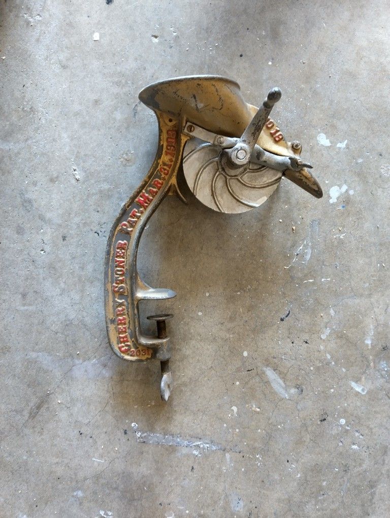 Vintage Cherry Stoner