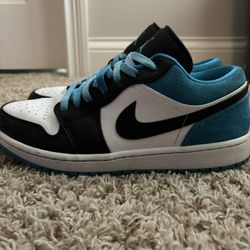 Jordan 1 Lows “UNC”