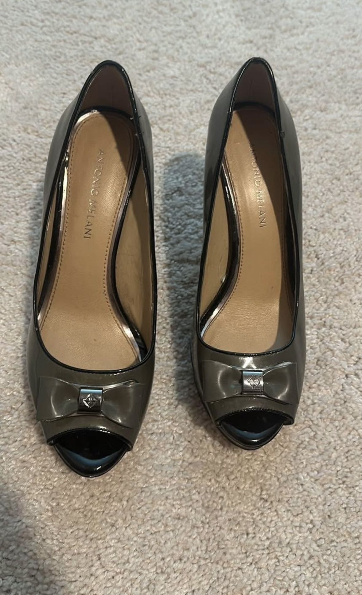 Antonio Melani Women's Leather Bow Slip-On Peep Toe Pumps - Size 8.5M