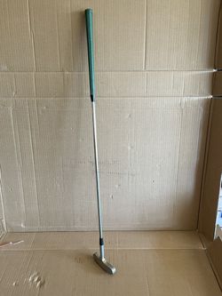 Travel Putter With Balls & Various Items 