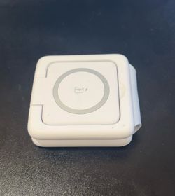 3-in-1 Folding Wireless Charging Station